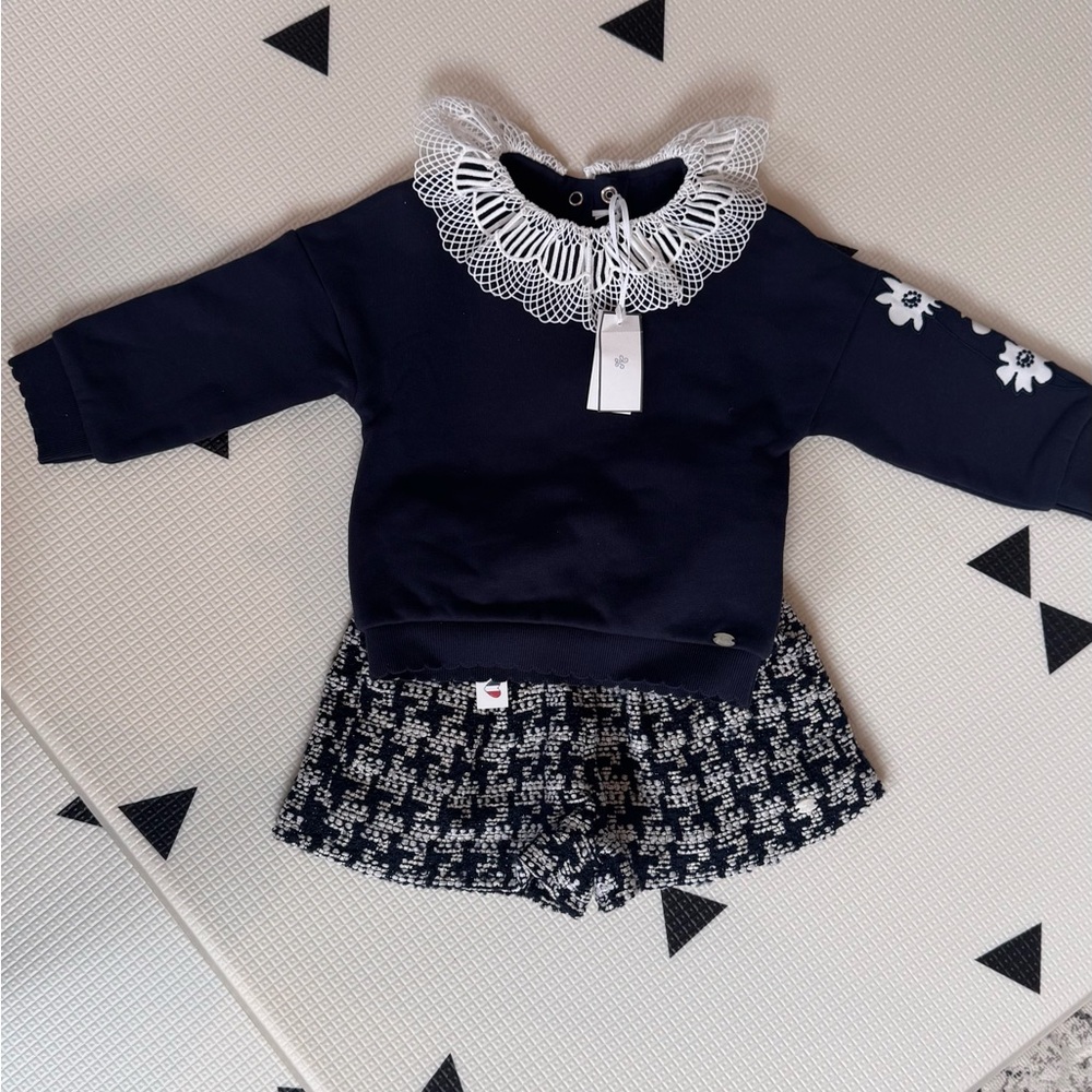 Tarting et Chocolat Navy Blue Baby Outfit with Lace Collar